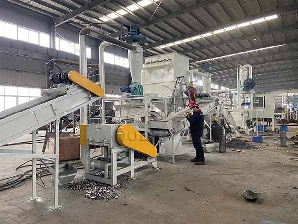 Máquina de reciclaje de paneles solares