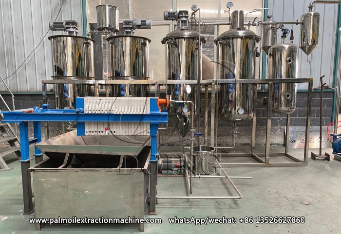 Maquinaria para la refinación discontinua de aceite de palma rojo.jpg